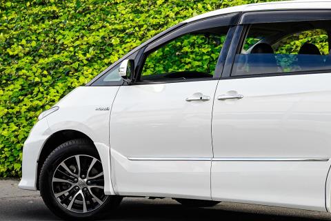 2014 Toyota Estima Aeras E-Four - Thumbnail