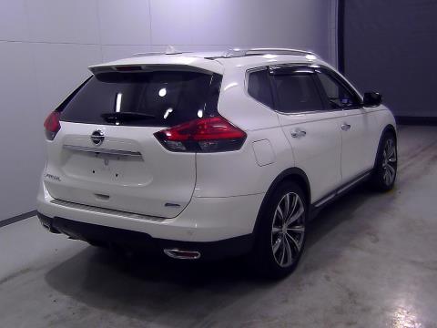 2014 Nissan X-trail 7 Seater 4WD - Thumbnail