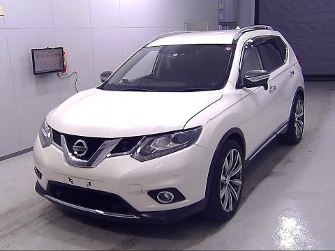 2014 Nissan X-trail 7 Seater 4WD - Thumbnail