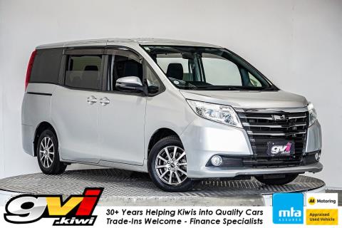 2014 Toyota Noah X 7 Seater