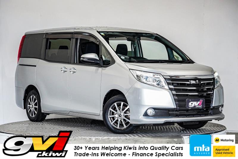 2014 Toyota Noah X 7 Seater