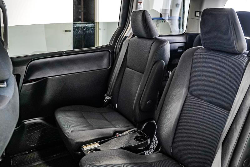 2014 Toyota Noah X 7 Seater