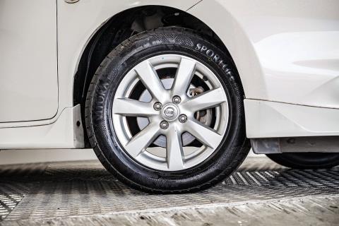 2013 Nissan Note Medalist - Thumbnail