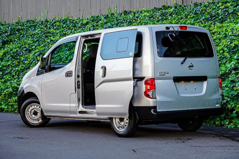 2020 Nissan NV200 / Vanette 5 Seat - Thumbnail
