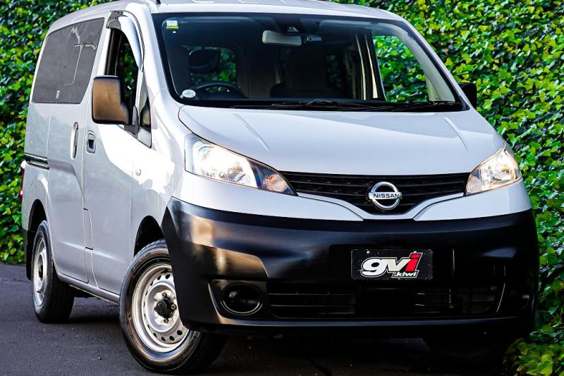 2020 Nissan NV200 / Vanette 5 Seat