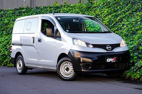 2020 Nissan NV200 / Vanette 5 Seat - Thumbnail
