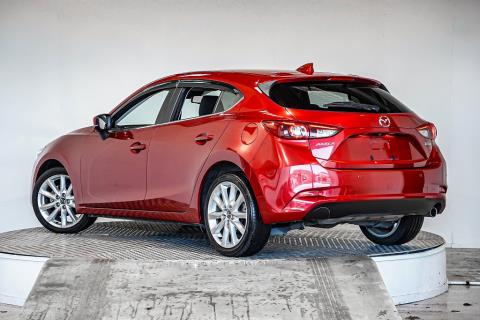 2016 Mazda Axela Sport Hatch - Thumbnail