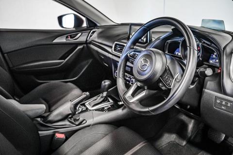 2016 Mazda Axela Sport Hatch - Thumbnail