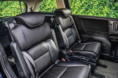 2014 Honda Odyssey Absolute - Thumbnail