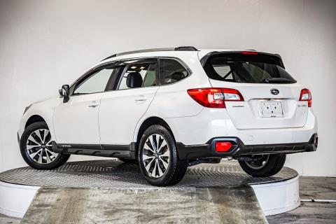 2016 Subaru Outback Ltd Smart Edition - Thumbnail