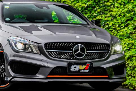 2015 Mercedes Benz CLA250 Orange Art Edition - Thumbnail