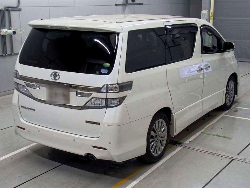 2014 Toyota Vellfire 2.4Z / Aplhard