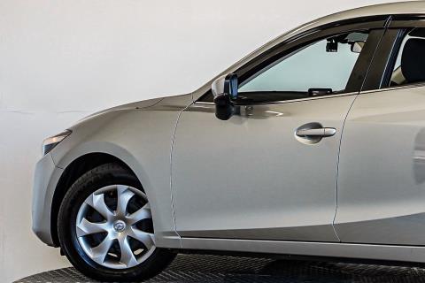 2016 Mazda Axela Sport / 3 Hatch - Thumbnail