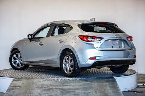 2016 Mazda Axela Sport / 3 Hatch - Thumbnail