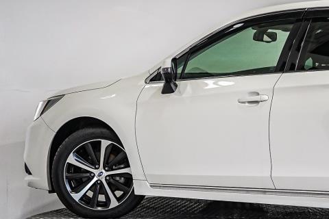 2017 Subaru Legacy B4 Limited 4WD - Thumbnail