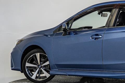 2017 Subaru Impreza Sport 2.0i-S - Thumbnail