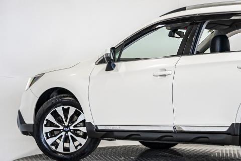 2015 Subaru Outback Limited 4WD - Thumbnail