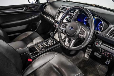 2015 Subaru Outback Limited 4WD - Thumbnail