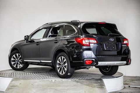 2016 Subaru Outback Limited 4WD - Thumbnail