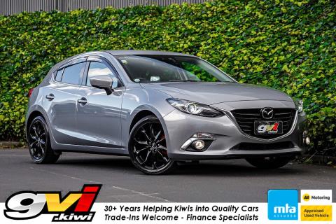 2014 Mazda Axela 20S / 3 Sport