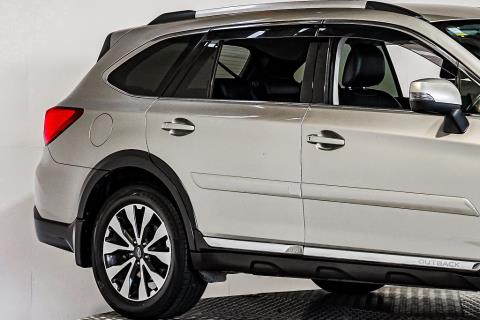 2015 Subaru Outback 4WD Limited - Thumbnail