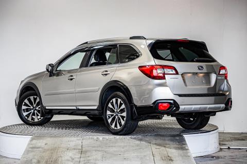 2015 Subaru Outback 4WD Limited - Thumbnail