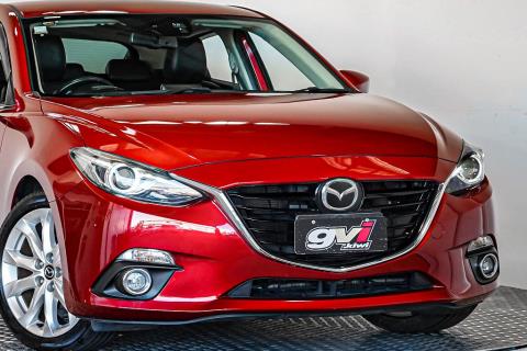 2014 Mazda Axela 20S / 3 Sport - Thumbnail