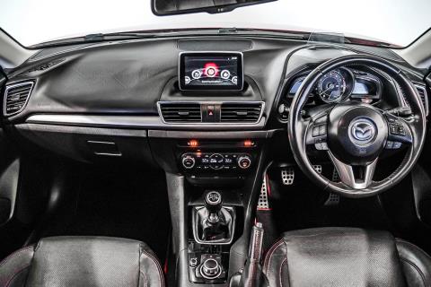 2014 Mazda Axela 20S / 3 Sport - Thumbnail
