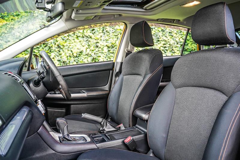 2014 Subaru XV 2.0i-L Popstar