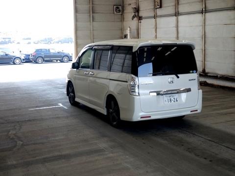 2014 Honda Step Wagon - Thumbnail