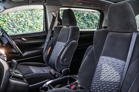 2016 Toyota Vellfire 2.5Z / Alphard - Thumbnail