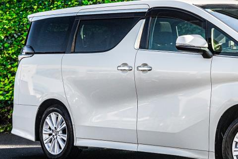 2016 Toyota Vellfire 2.5Z / Alphard - Thumbnail