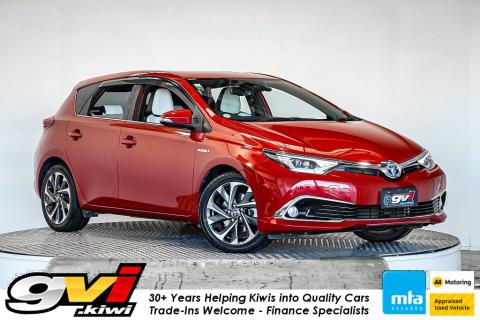 2016 Toyota Auris Hybrid / Corolla - Thumbnail