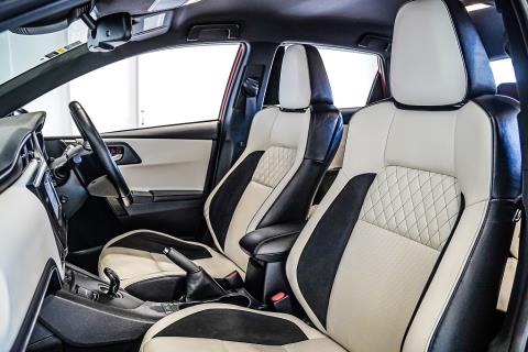 2016 Toyota Auris Hybrid / Corolla - Thumbnail