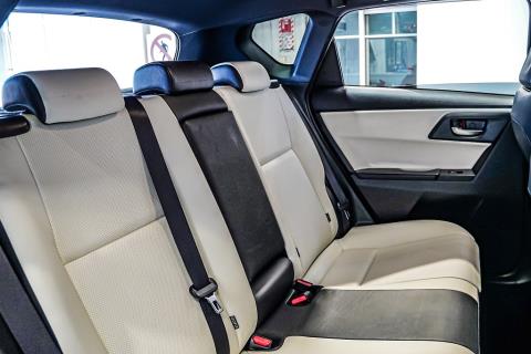 2016 Toyota Auris Hybrid / Corolla - Thumbnail