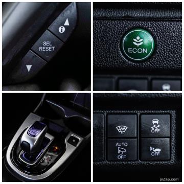 2015 Honda Fit S Hybrid / Jazz RS - Thumbnail