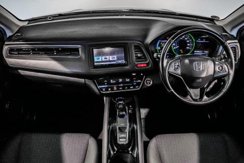 2014 Honda Vezel X Hybrid / HR-V - Thumbnail