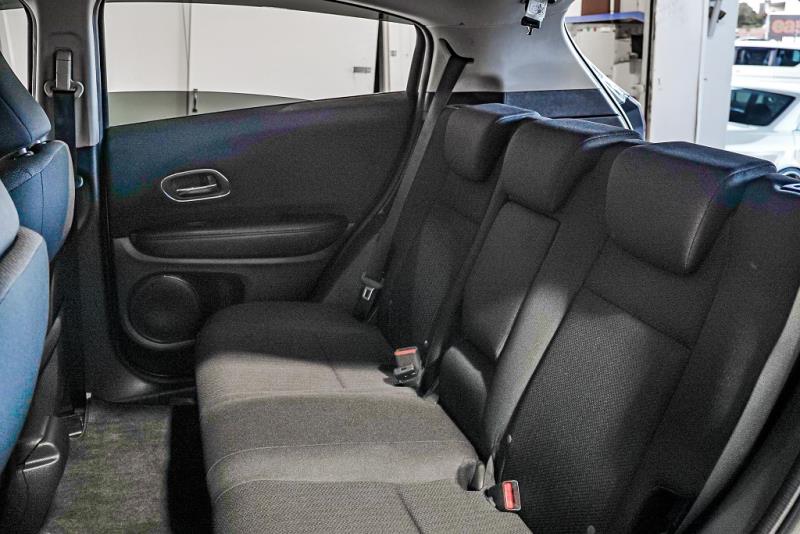 2014 Honda Vezel X Hybrid / HR-V