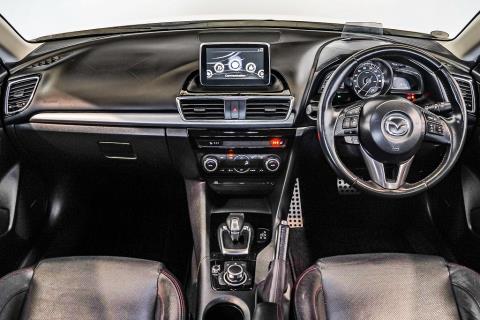 2015 Mazda Axela Hybrid / 3 Ltd - Thumbnail