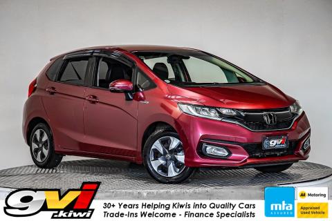2017 Honda Fit L / Jazz Hybrid