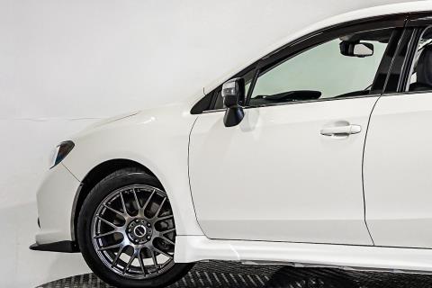2017 Subaru Levorg 2.0GT-S 4WD - Thumbnail