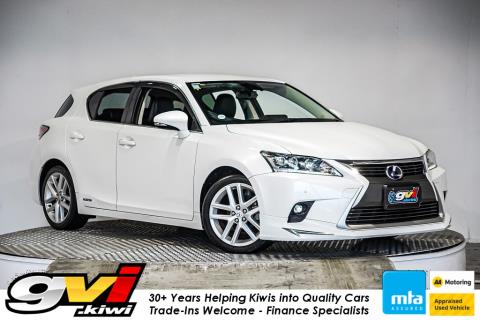 2014 Lexus CT 200h - Thumbnail