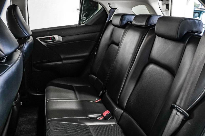 2014 Lexus CT 200h