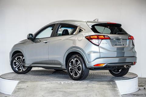 2014 Honda Vezel Z / HR-V Hybrid - Thumbnail