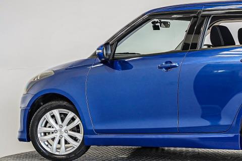 2014 Suzuki Swift RS - Thumbnail