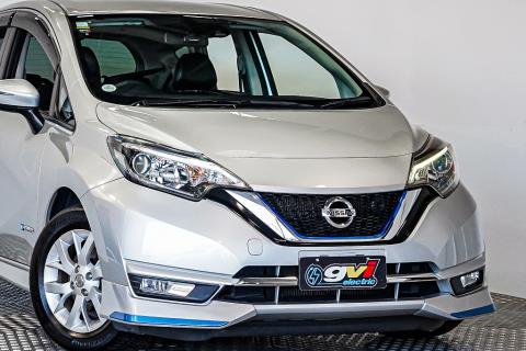 2017 Nissan Note e-Power Medalist - Thumbnail