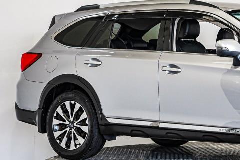 2015 Subaru Outback Limited - Thumbnail
