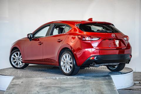 2014 Mazda Axela 20S / 3 Ltd - Thumbnail