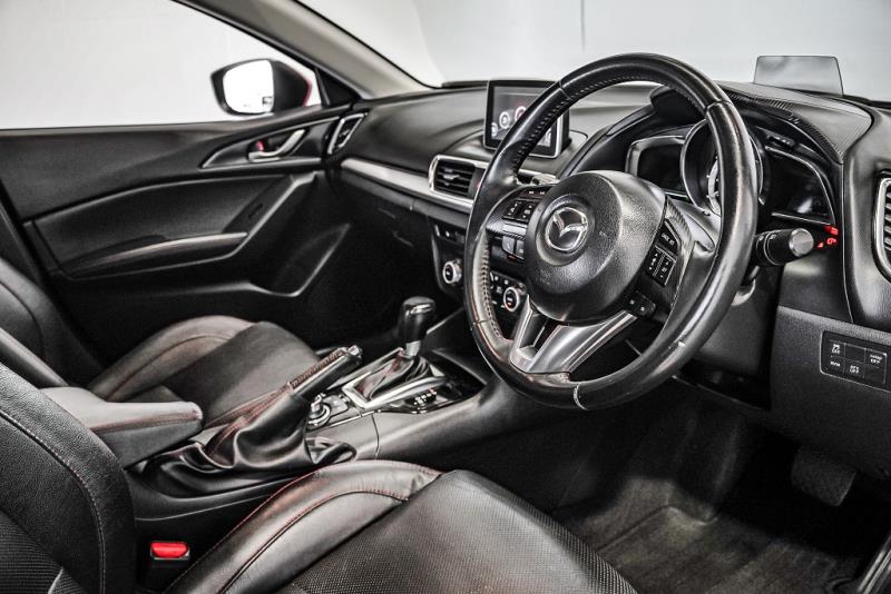 2014 Mazda Axela 20S / 3 Ltd