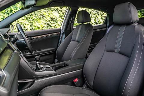 2018 Honda Civic Sport RS - Thumbnail
